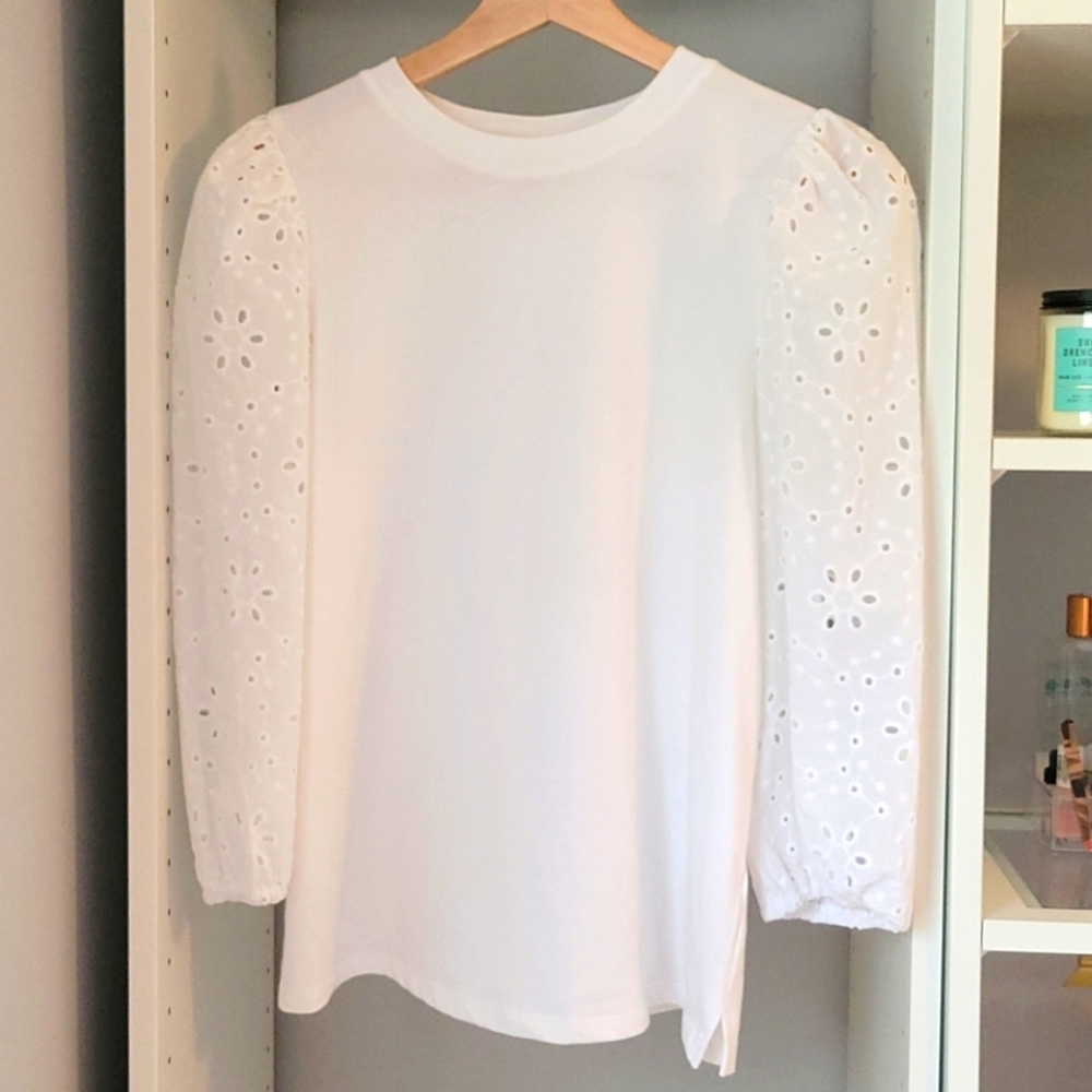 A New Day white cotton puffy sleeve shirt